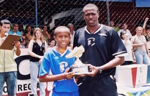 Éder Militão e o pai Edvaldo Militão Fonte: arquivo pessoal da família)